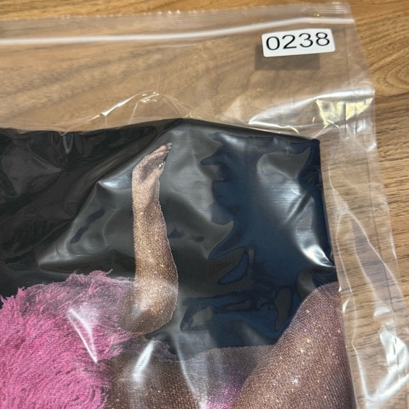 Beyoncé Medium Pink Year Of Renaissance World Tour Merch T-Shirt Reflective - Picture 6 of 6